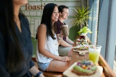 Toastique Franchise Owners are financially successful due to the thriving healthy fast food franchise industry.